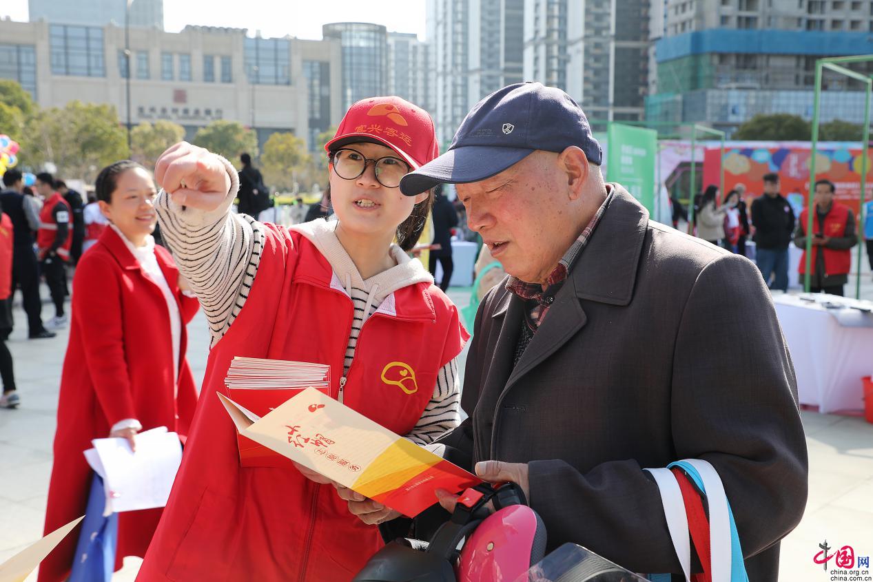 11月5日宜小钱新动态，学习变革，自信成就梦想，开启励志之旅的神秘钥匙